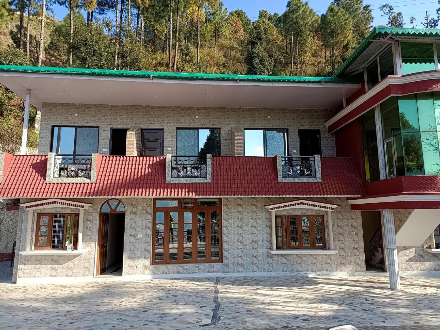 Hotel 7 Heights Мусори Екстериор снимка